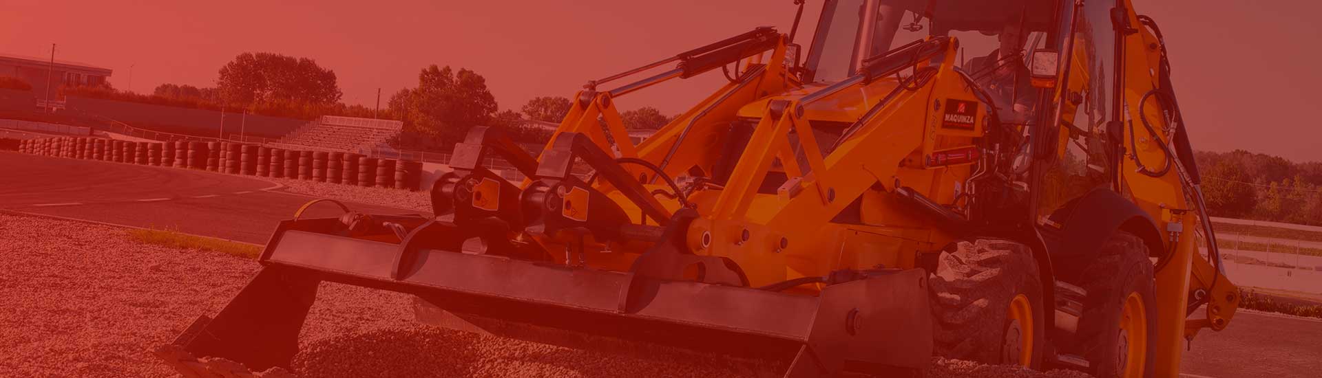 Backhoe loaders rental – Maquinza