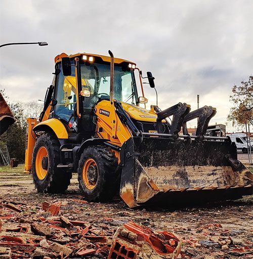 Backhoe loaders rental – Maquinza